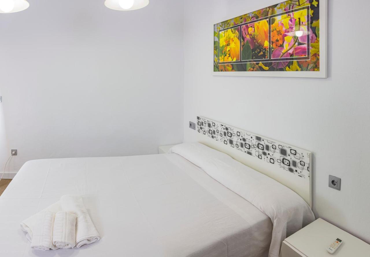 Apartment Triana Seville Exterior photo
